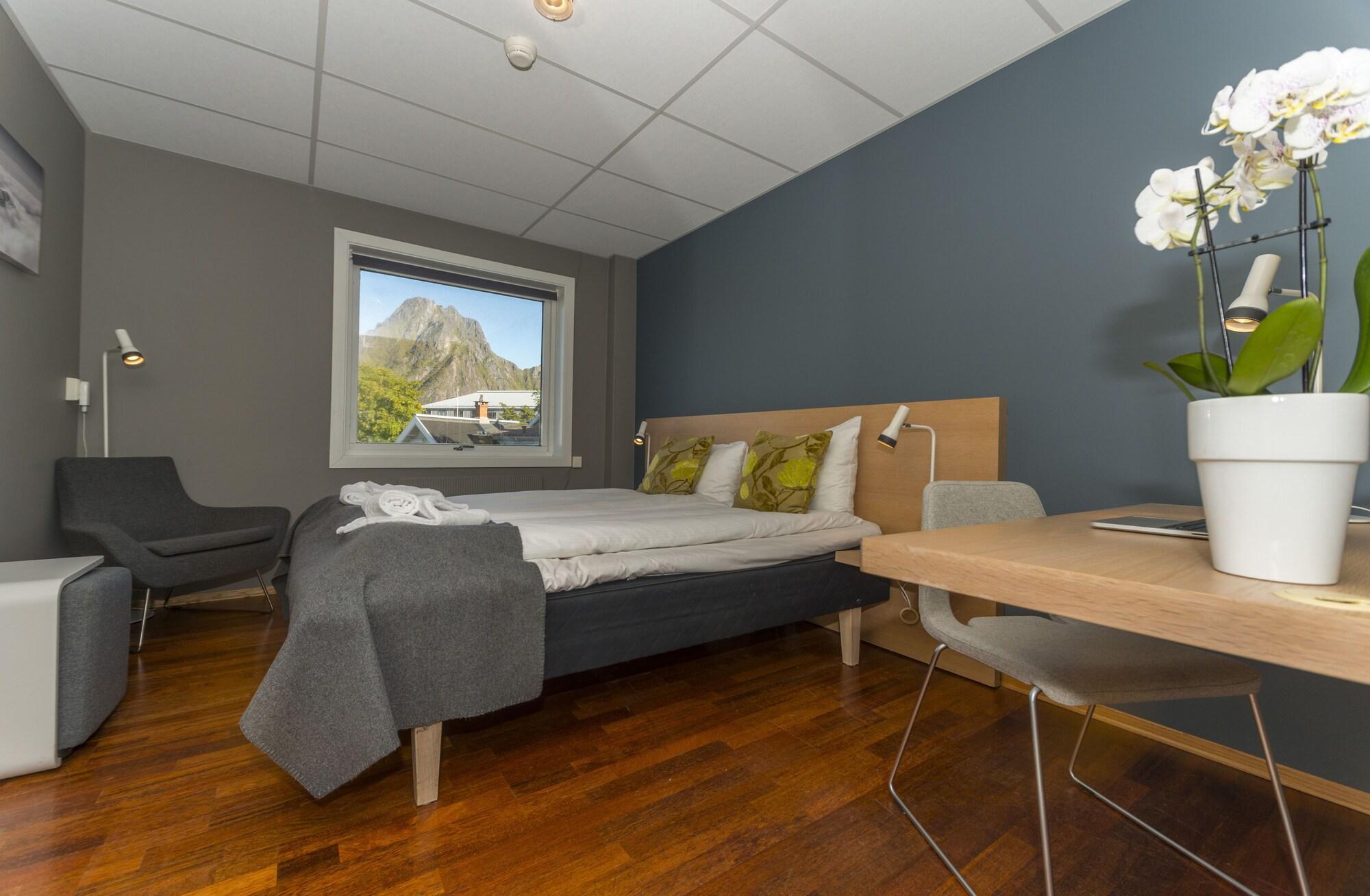 Hotel Aurora Svolvær Buitenkant foto