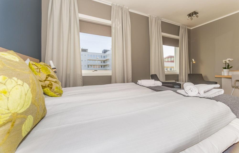 Hotel Aurora Svolvær Buitenkant foto