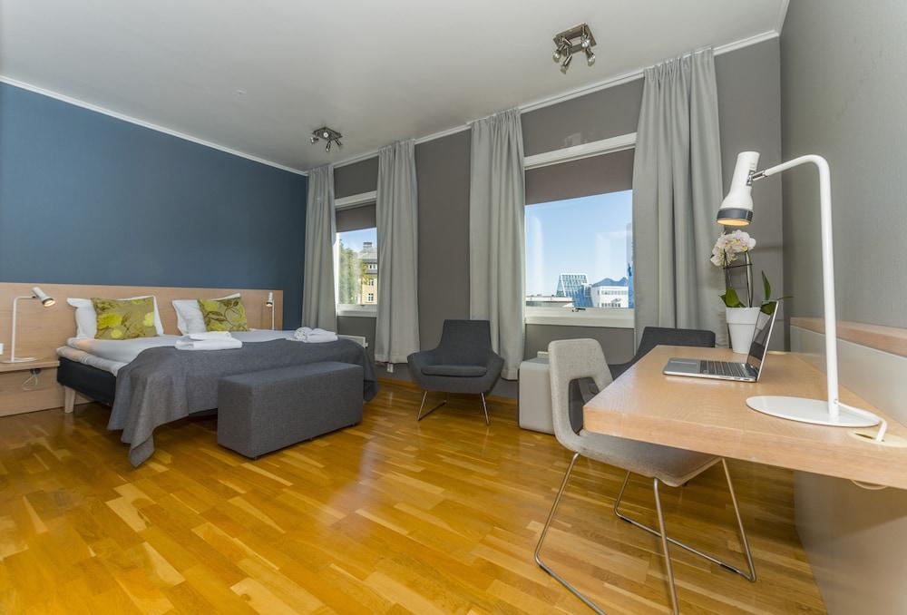 Hotel Aurora Svolvær Buitenkant foto